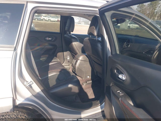 1C4PJMBN4KD256908 Jeep Cherokee Trailhawk Elite 4x4