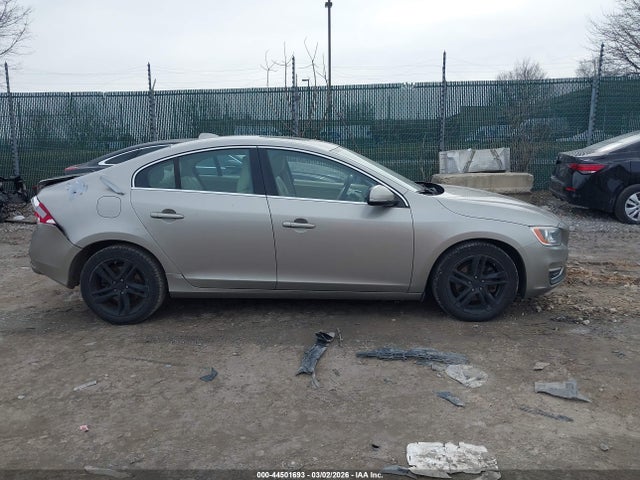 Volvo S60 T5 Premier 2015 YV126MFK6F2338498 Image 12