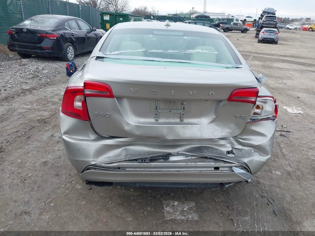 2015 VOLVO S60 YV126MFK6F2338498 Photo 5
