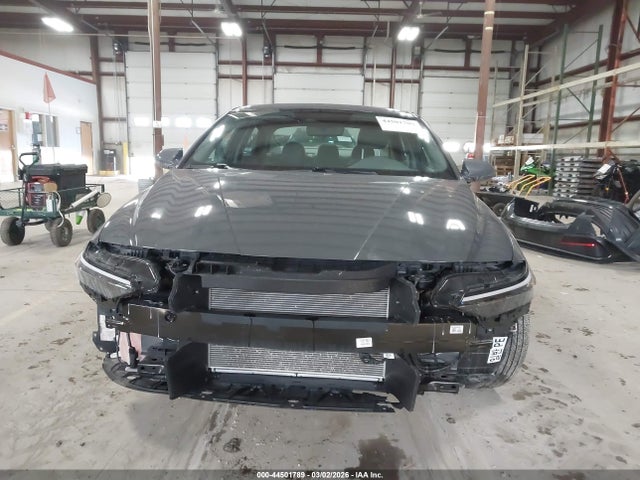 44501789 :رقم المزاد ، KMHLM4DG7RU690833 vin ، 2024 Hyundai Elantra Sel مزاد بيع