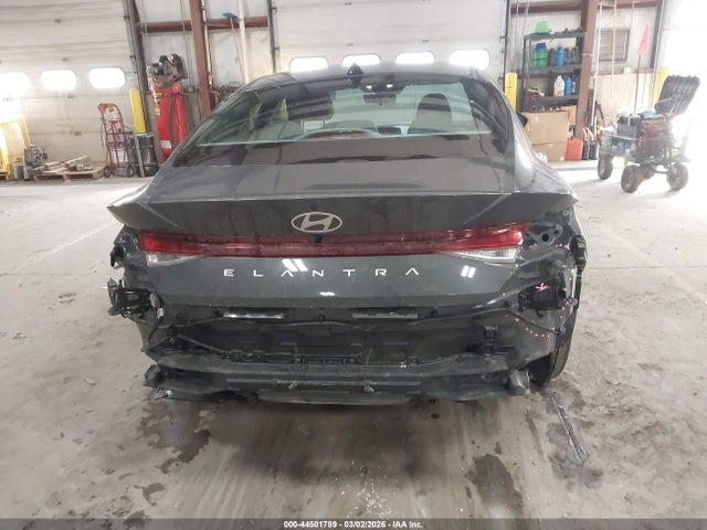 44501789 :رقم المزاد ، KMHLM4DG7RU690833 vin ، 2024 Hyundai Elantra Sel مزاد بيع