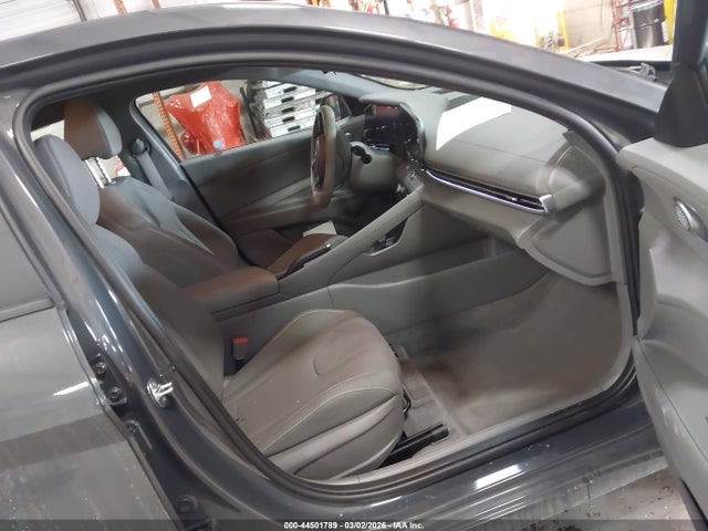 44501789 :رقم المزاد ، KMHLM4DG7RU690833 vin ، 2024 Hyundai Elantra Sel مزاد بيع