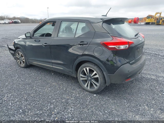 2020 NISSAN KICKS 3N1CP5DV2LL480368 Photo 2