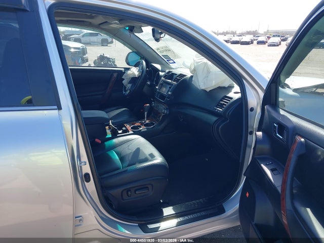 2013 TOYOTA HIGHLANDER 5TDYK3EH7DS137226 Photo 4