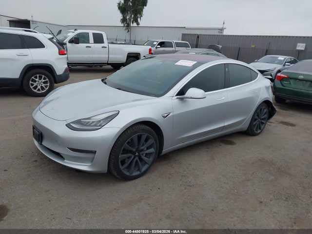 Aukcja sprzedaży 2018 Tesla Model 3 Long Range/mid Range, vin: 5YJ3E1EA8JF010929, numer aukcji: 44501925