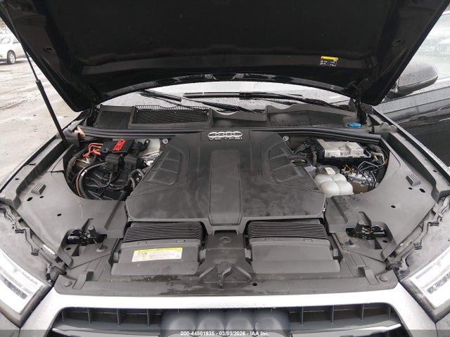 2018 AUDI Q7 WA1LAAF70JD035324 Photo 9