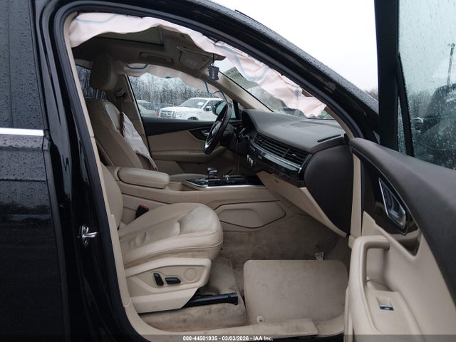 2018 AUDI Q7 WA1LAAF70JD035324 Photo 4