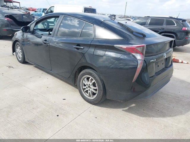 Toyota Prius Two 2016 JTDKBRFU5G3011926 Image 3