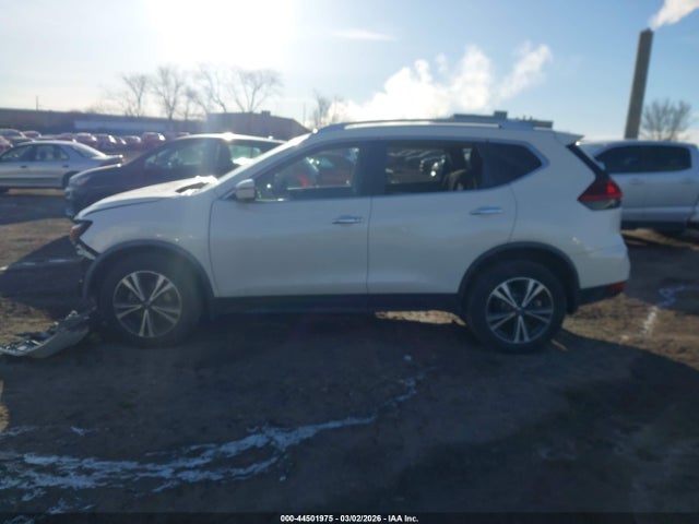 JN8AT2MVXLW131018 Nissan Rogue Sv Intelligent Awd
