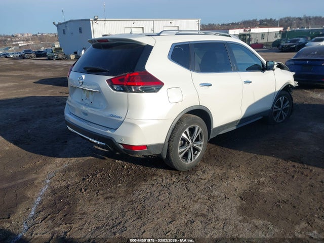 JN8AT2MVXLW131018 Nissan Rogue Sv Intelligent Awd