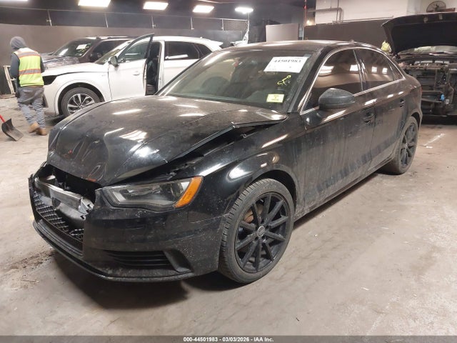 Продажа на аукционе авто 2015 Audi A3 2.0t Premium, vin: WAUEFGFF1F1019052, номер лота: 44501983