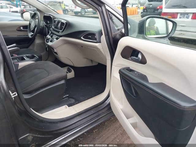 Aukcja sprzedaży 2018 Chrysler Pacifica Touring Plus, vin: 2C4RC1FG2JR175527, numer aukcji: 44501995