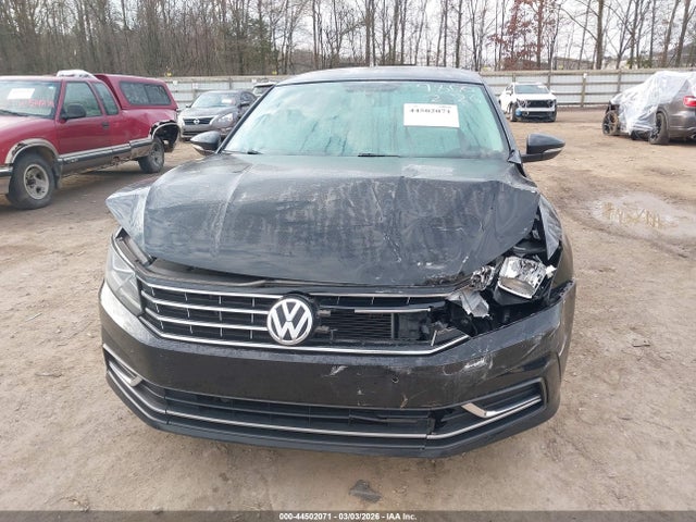 Aukcja sprzedaży 2016 Volkswagen Passat 1.8t S, vin: 1VWAT7A37GC019860, numer aukcji: 44502071