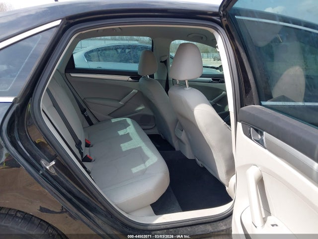 2016 VOLKSWAGEN PASSAT 1VWAT7A37GC019860 Photo 7