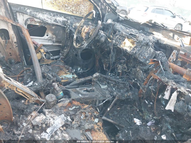 JTMJFREV1JJ730359 Toyota RAV4 SE