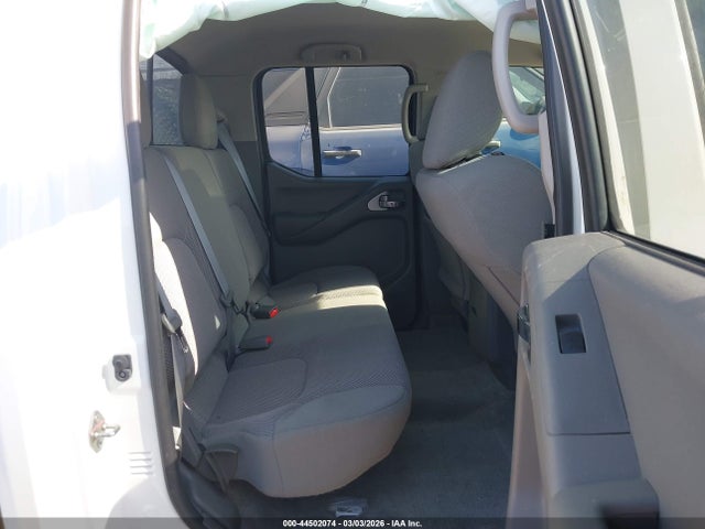1N6AD0ER9JN745458 Nissan Frontier Sv