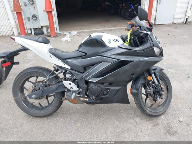 MH3RH18Y3MK008248 Yamaha Yzfr3 A