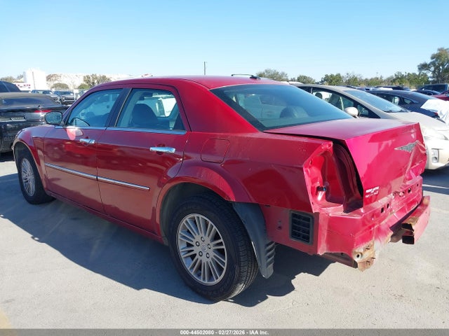 44502080 :رقم المزاد ، 2C3CA5CV6AH139923 vin ، 2010 Chrysler 300 Touring/signature Series/executive Series مزاد بيع