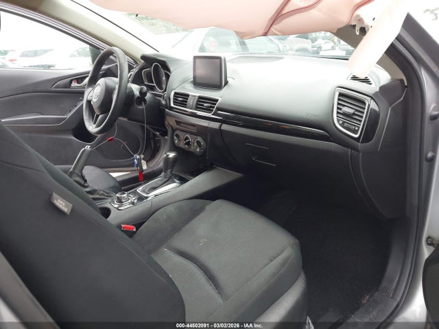 Продаж на аукціоні авто 2015 Mazda Mazda3 I Sport, vin: 3MZBM1U79FM229953, номер лоту: 44502091