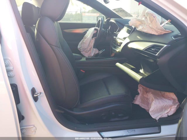 2021 CADILLAC CT5 1G6DM5RK9M0135008 Photo 4