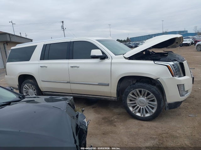 Продажа на аукционе авто 2015 Cadillac Escalade Esv Platinum, vin: 1GYS4UKJ3FR616185, номер лота: 44502150