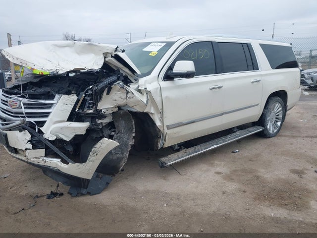 Продажа на аукционе авто 2015 Cadillac Escalade Esv Platinum, vin: 1GYS4UKJ3FR616185, номер лота: 44502150
