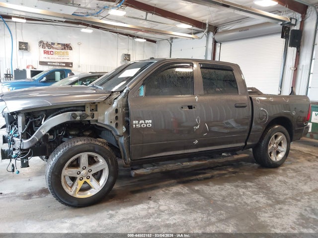 44502152 :رقم المزاد ، 3C6RR7KT1HG618326 vin ، 2017 Ram 1500 مزاد بيع