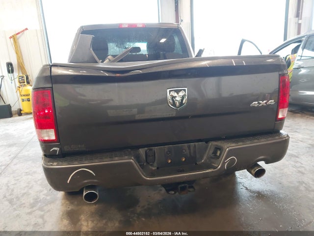 44502152 :رقم المزاد ، 3C6RR7KT1HG618326 vin ، 2017 Ram 1500 مزاد بيع