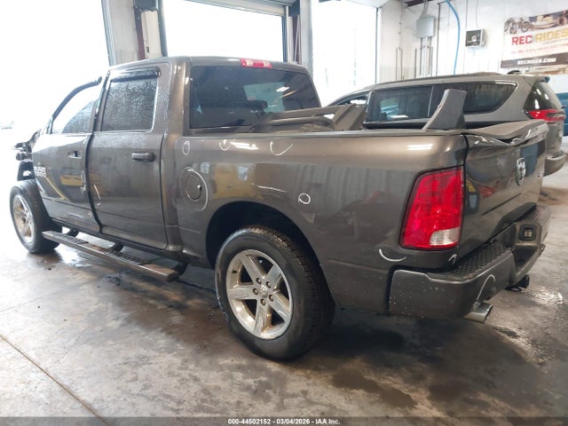44502152 :رقم المزاد ، 3C6RR7KT1HG618326 vin ، 2017 Ram 1500 مزاد بيع