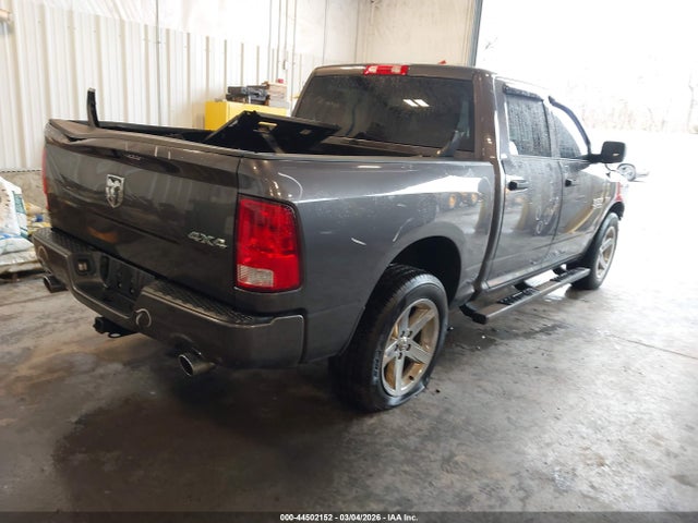 44502152 :رقم المزاد ، 3C6RR7KT1HG618326 vin ، 2017 Ram 1500 مزاد بيع