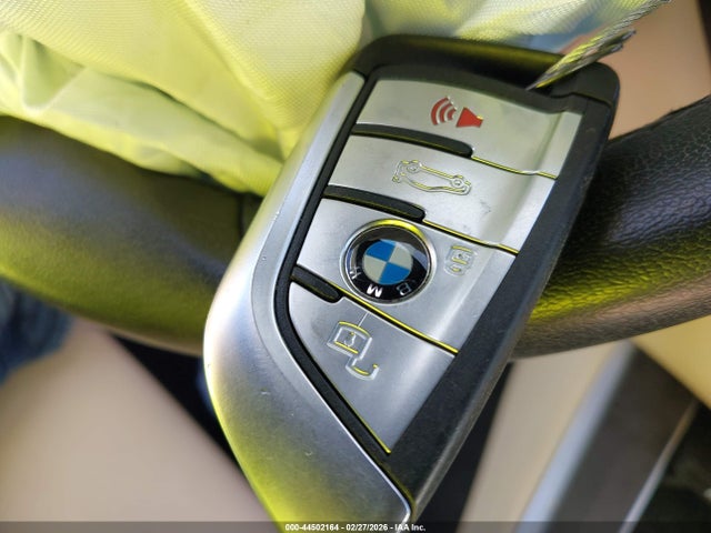 Продажа на аукционе авто 2022 Bmw X5 Xdrive40i, vin: 5UXCR6C09N9J39059, номер лота: 44502164