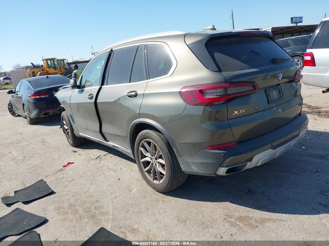 Продажа на аукционе авто 2022 Bmw X5 Xdrive40i, vin: 5UXCR6C09N9J39059, номер лота: 44502164