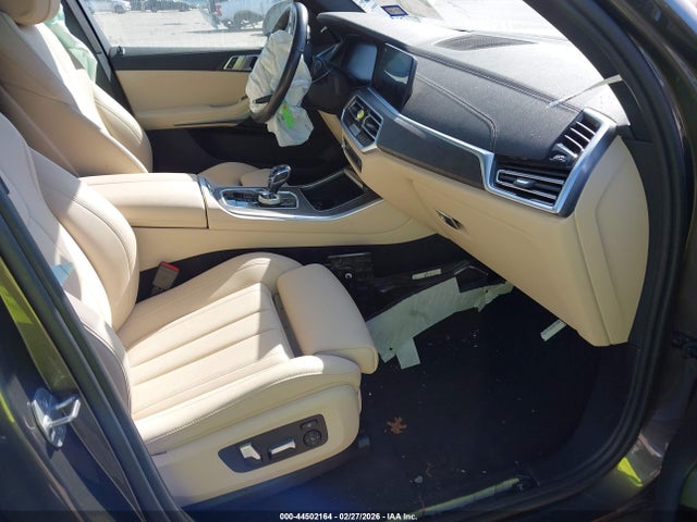 Продажа на аукционе авто 2022 Bmw X5 Xdrive40i, vin: 5UXCR6C09N9J39059, номер лота: 44502164