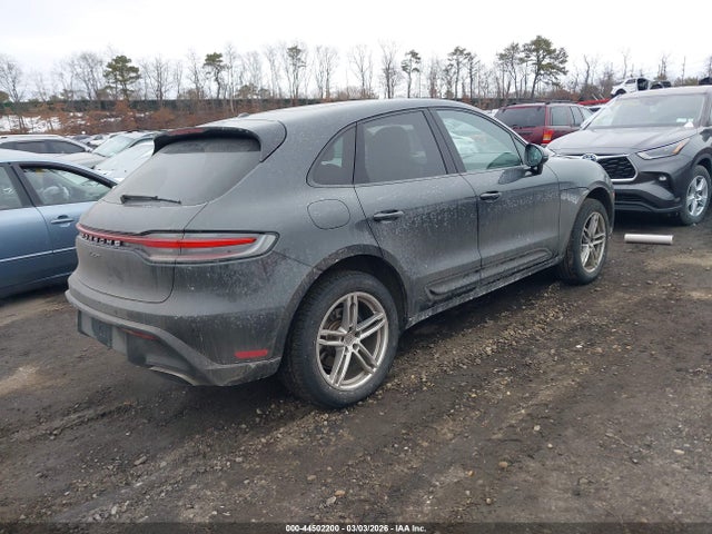 2023 PORSCHE MACAN WP1AA2A51PLB08805 Photo 3