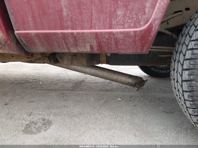 44502215 :رقم المزاد ، 4F4YR16VXYTM15586 vin ، 2000 Mazda B3000 Se/tl مزاد بيع
