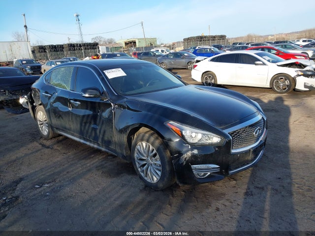 2016 INFINITI Q70L JN1BY1PR8GM721023