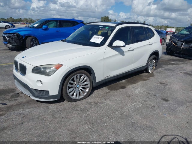 Продажа на аукционе авто 2015 Bmw X1 Sdrive28i, vin: WBAVM1C51FV318788, номер лота: 44502252