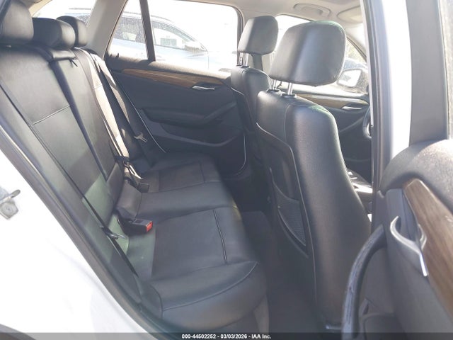 Продажа на аукционе авто 2015 Bmw X1 Sdrive28i, vin: WBAVM1C51FV318788, номер лота: 44502252