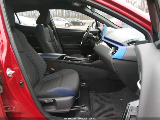 Продаж на аукціоні авто 2021 Toyota C-hr Xle, vin: NMTKHMBXXMR138584, номер лоту: 44502258