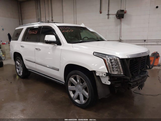 Продаж на аукціоні авто 2016 Cadillac Escalade Premium Collection, vin: 1GYS4CKJ7GR347605, номер лоту: 44502259