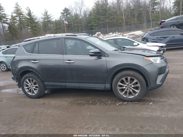 JTMDFREV5GD194102 Toyota Rav4 Limited