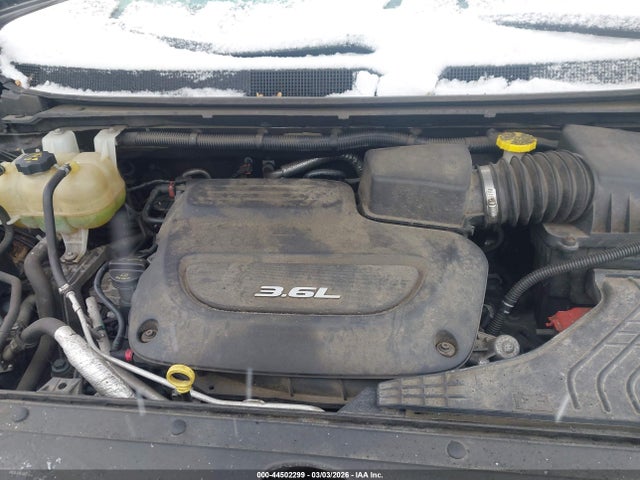 2018 CHRYSLER PACIFICA 2C4RC1BG5JR121984 Photo 9