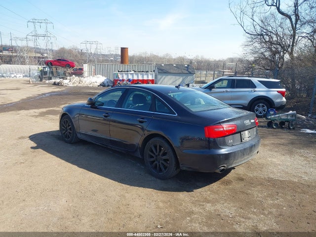 2015 AUDI A6 WAUGFAFC9FN015299 Photo 2