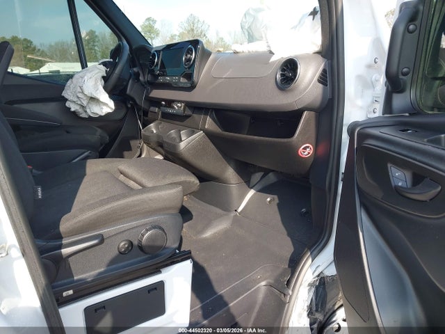 W1Y4NCHY7ST208419 Mercedes-Benz Sprinter 2500 High Roof 4-cyl Diesel Ho