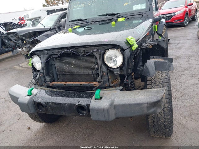 2016 JEEP WRANGLER UNLIMITED 1C4HJWEG7GL179395 Photo 5