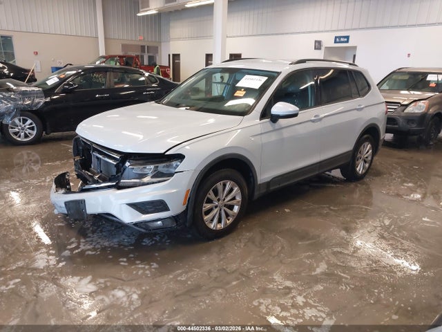 Продаж на аукціоні авто 2018 Volkswagen Tiguan 2.0t S, vin: 3VV1B7AX2JM022276, номер лоту: 44502336