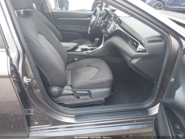 2020 TOYOTA CAMRY 4T1C11AK1LU385139 Photo 4
