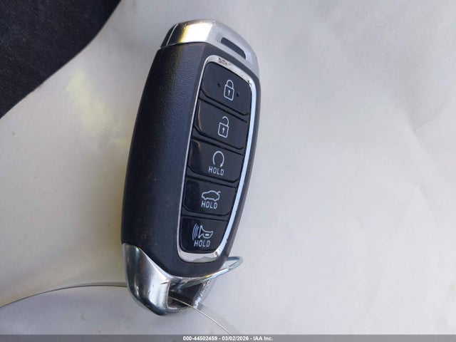 KMHLM4AG2MU102723 Hyundai ELANTRA SEL