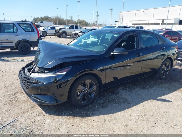 KMHLM4AG2MU102723 Hyundai ELANTRA SEL