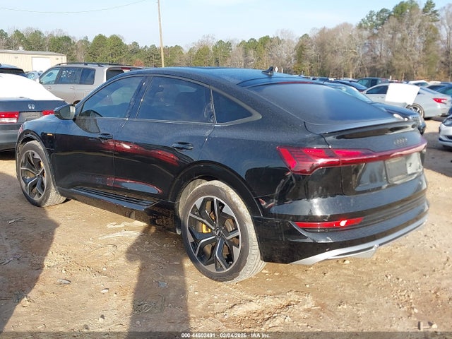 44502491 :رقم المزاد ، WA11AAGE3NB024047 vin ، 2022 Audi E-tron Sportback Premium S Line Quattro مزاد بيع